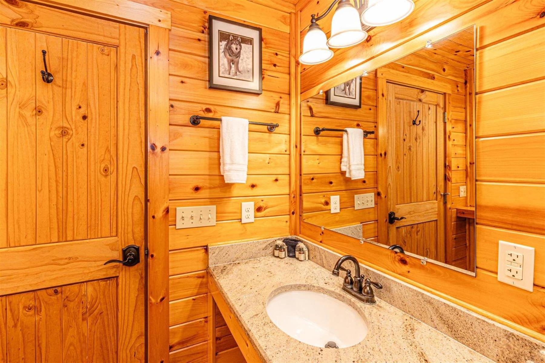 Waterfall Hideaway Bryson City Esterno foto