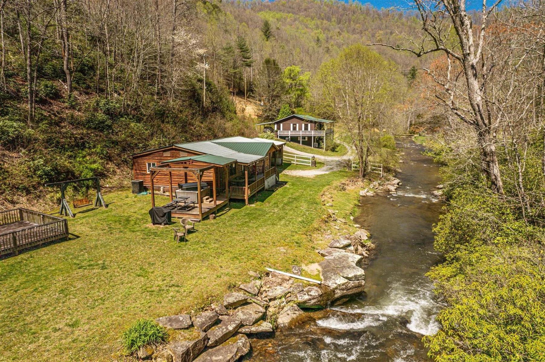 Waterfall Hideaway Bryson City Esterno foto