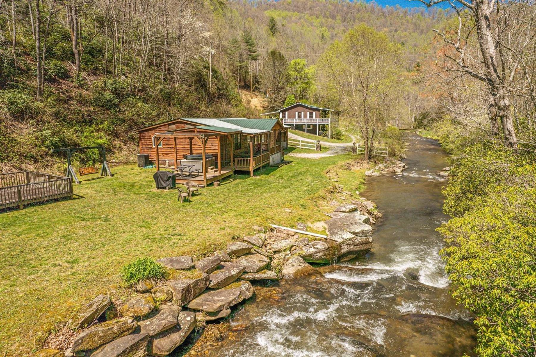 Waterfall Hideaway Bryson City Esterno foto