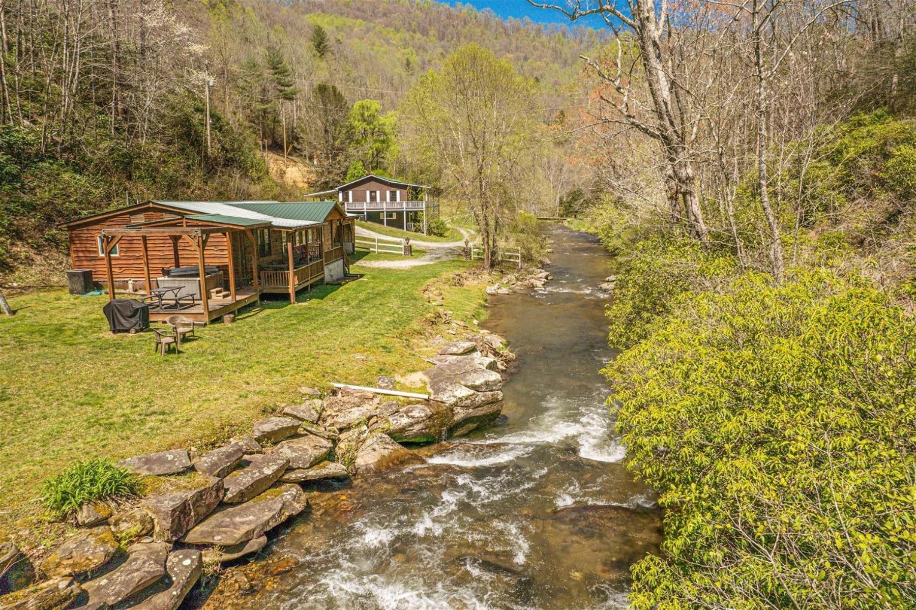 Waterfall Hideaway Bryson City Esterno foto