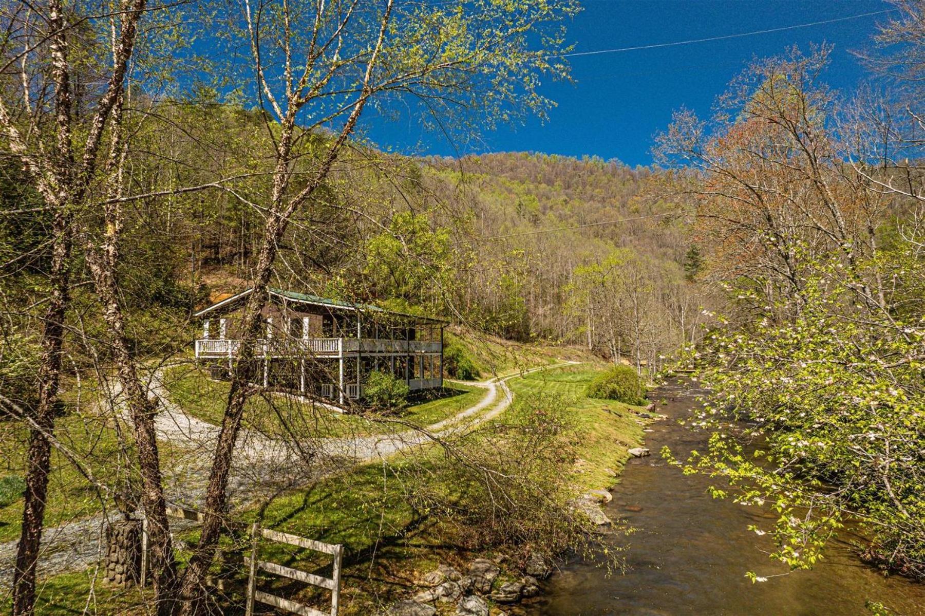 Waterfall Hideaway Bryson City Esterno foto