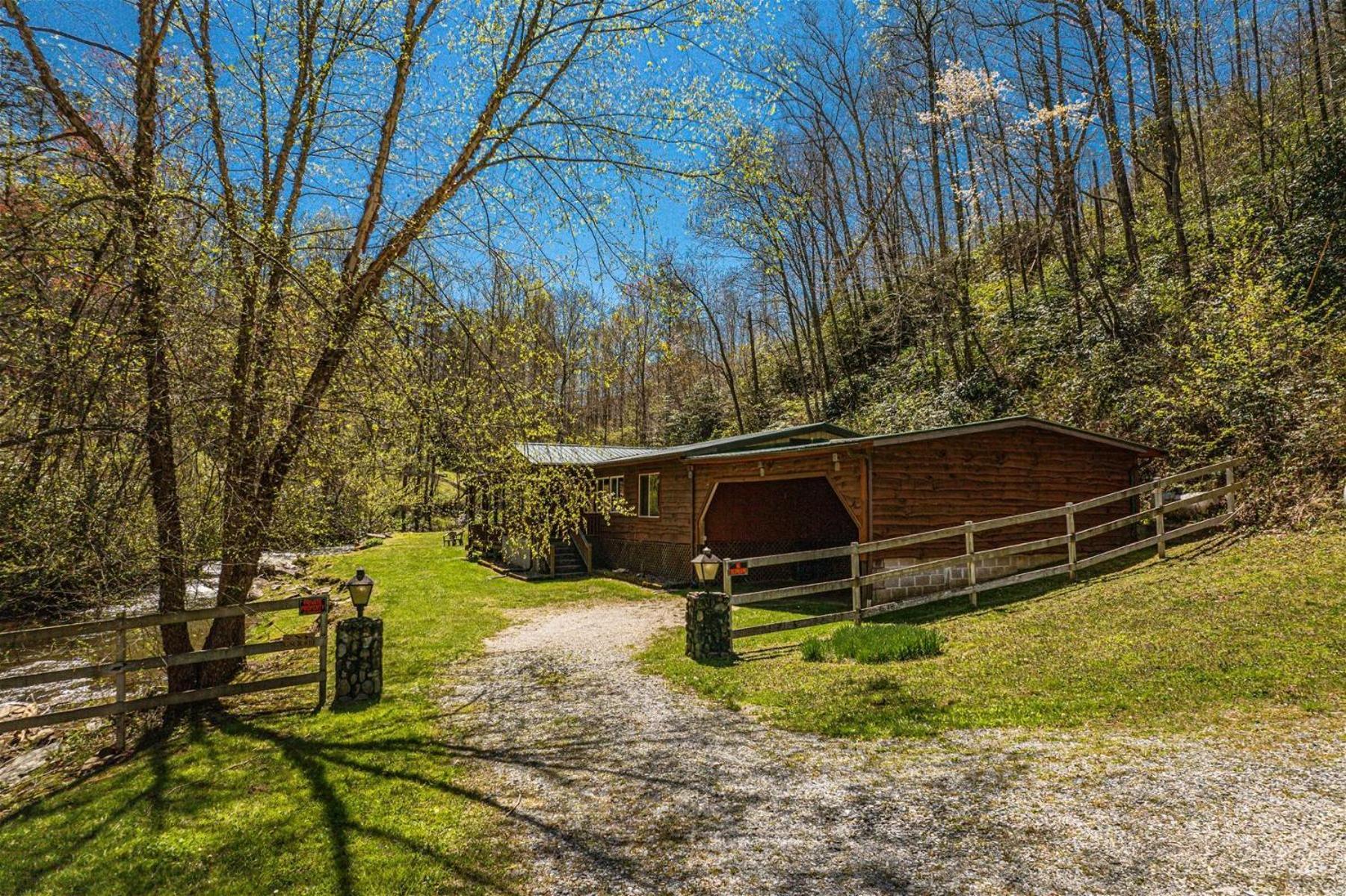 Waterfall Hideaway Bryson City Esterno foto